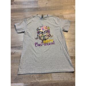 Gildan adult small women's "Happy Owl-ween" grey tee